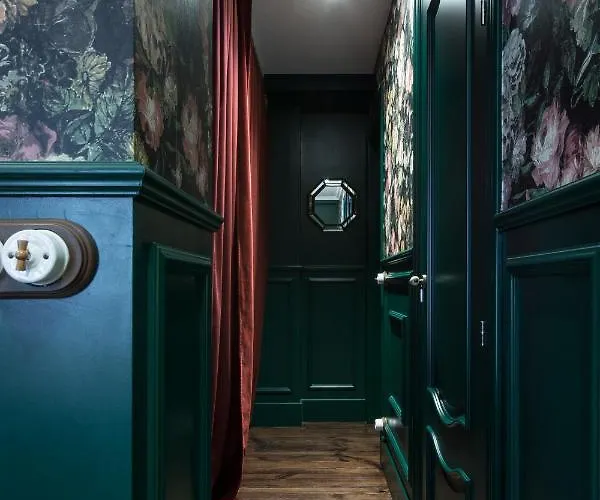 Garden * サン・セバスティアン